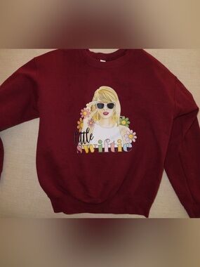 Little Swiftie 
Maroon Sweater
Girls size medium